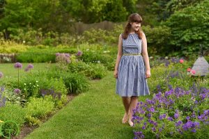 Eleanor's Matthaei Botanical Gardens Senior Session in Ann Arbor